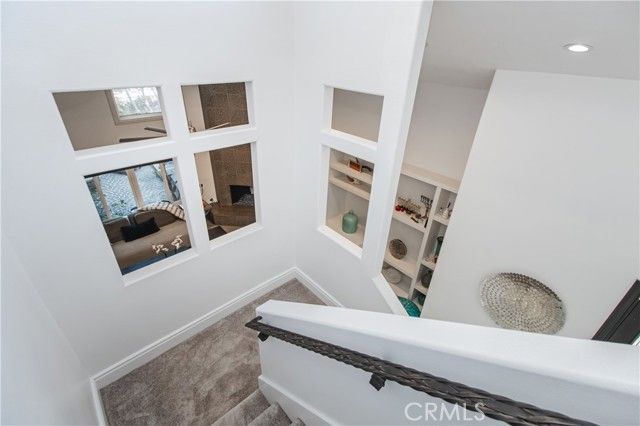 23057 Park Este, Calabasas, CA 91302