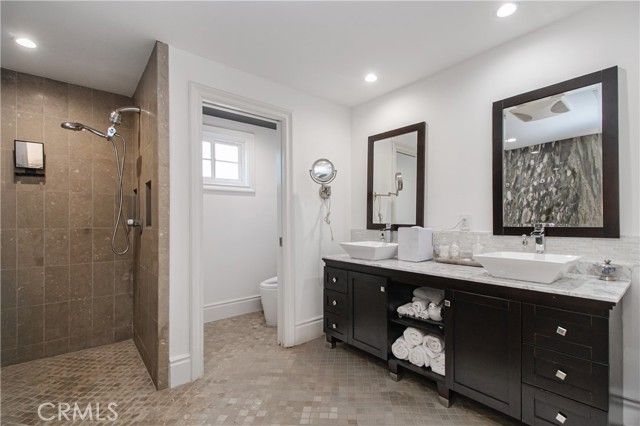 23057 Park Este, Calabasas, CA 91302