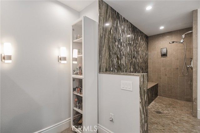 23057 Park Este, Calabasas, CA 91302