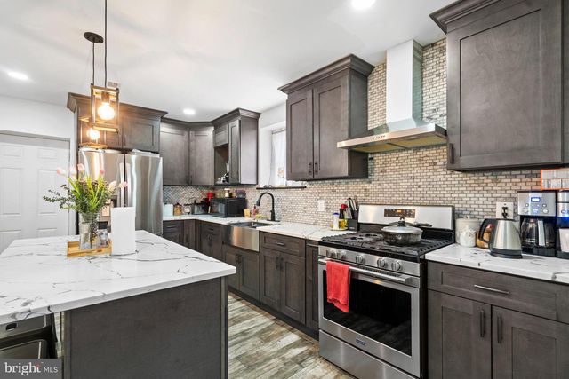 924 FOULKROD ST, Philadelphia, PA 19124