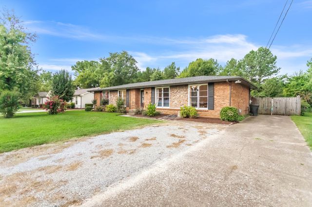 909 Rebel Cir, Franklin, TN 37064