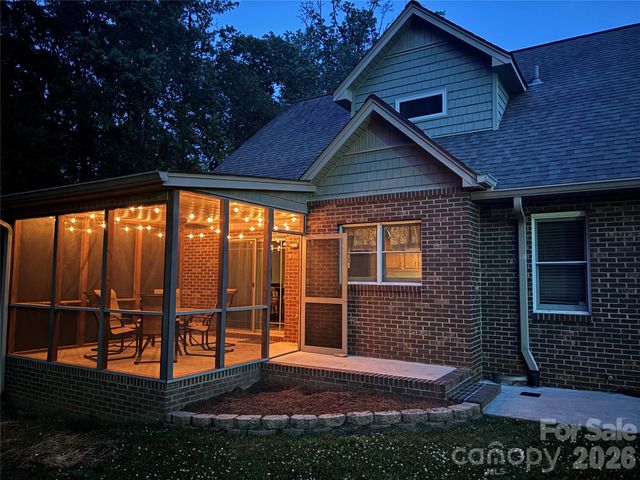 2040 Burke Road, Shelby, NC 28152