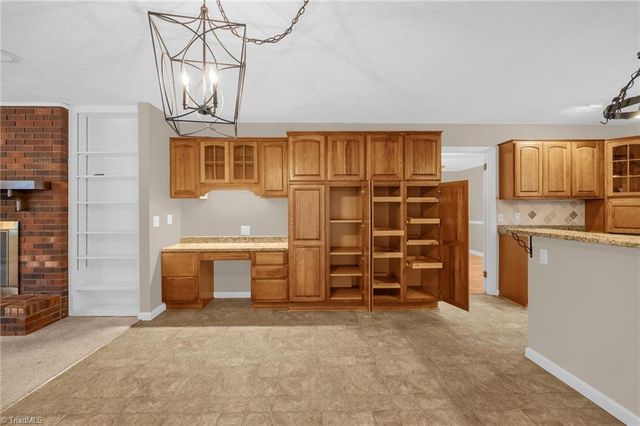 1175 Whispering Pines Drive, Kernersville, NC 27284