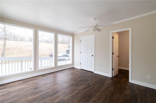 1175 Whispering Pines Drive, Kernersville, NC 27284