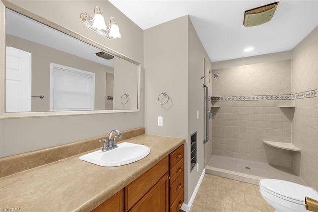 1175 Whispering Pines Drive, Kernersville, NC 27284