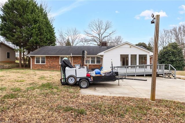 1175 Whispering Pines Drive, Kernersville, NC 27284