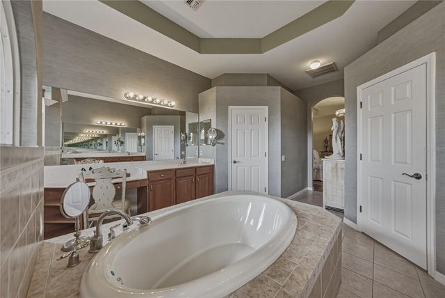 13236 LEGENDS TRAIL, Dade City, FL 33525