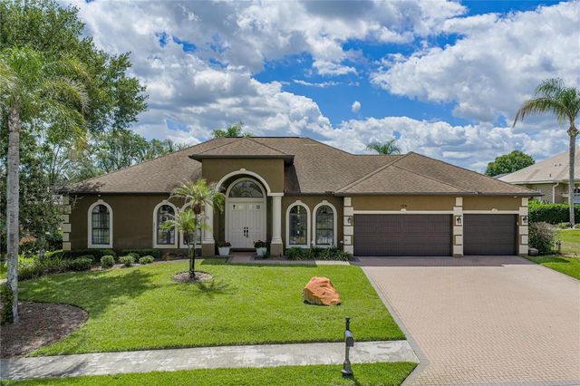 13236 LEGENDS TRAIL, Dade City, FL 33525