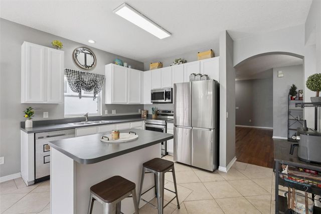 14011 GOLDEN RAIN TREE BOULEVARD, Orlando, FL 32828