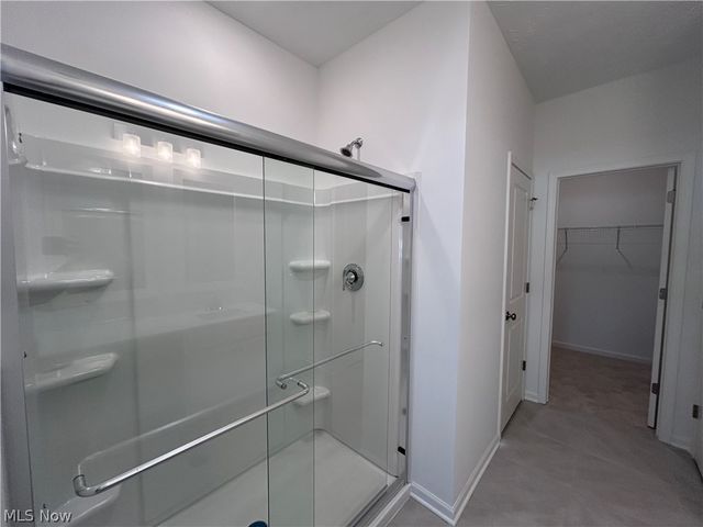 5081 Shepherds Glen, Willoughby, OH 44094