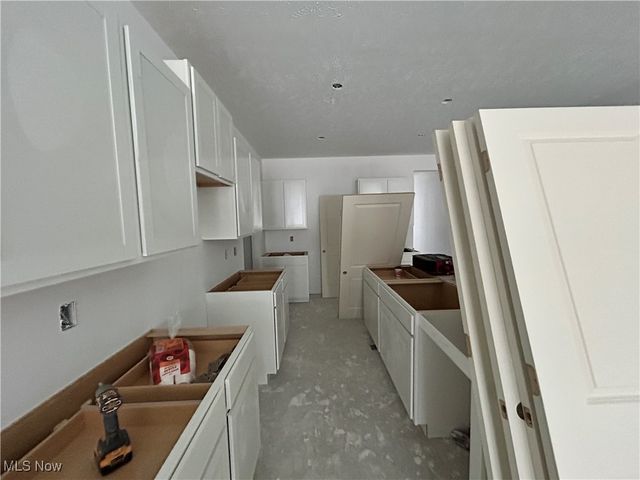 5081 Shepherds Glen, Willoughby, OH 44094