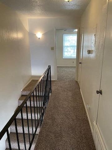 915 N Elm Street 3, Denton, TX 76201