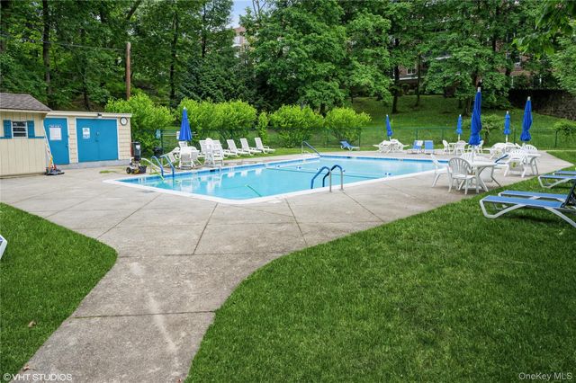 222 Martling Avenue 4-C, Tarrytown, NY 10591