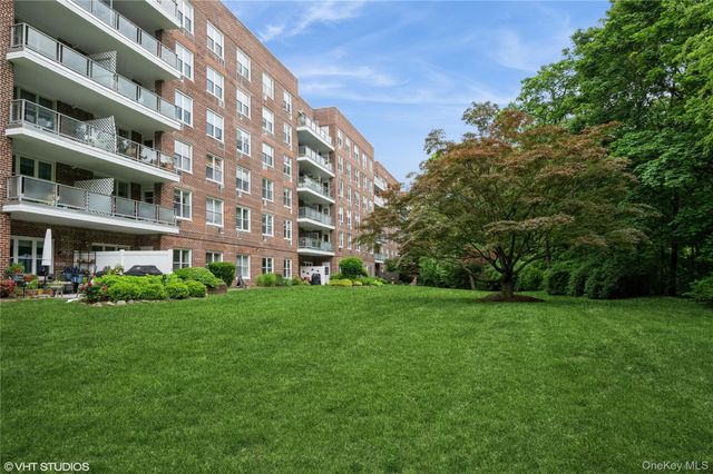 222 Martling Avenue 4-C, Tarrytown, NY 10591