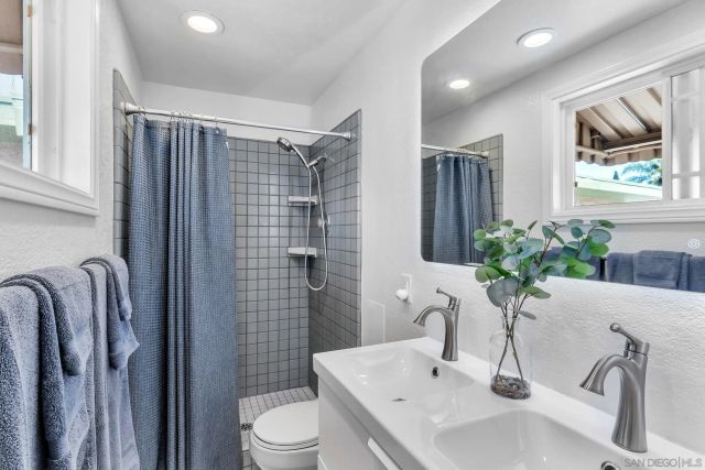 3031 Larkin Pl, San Diego, CA 92123