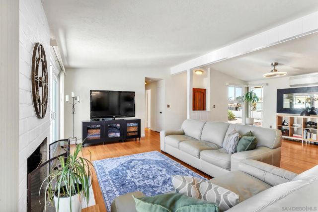 3031 Larkin Pl, San Diego, CA 92123