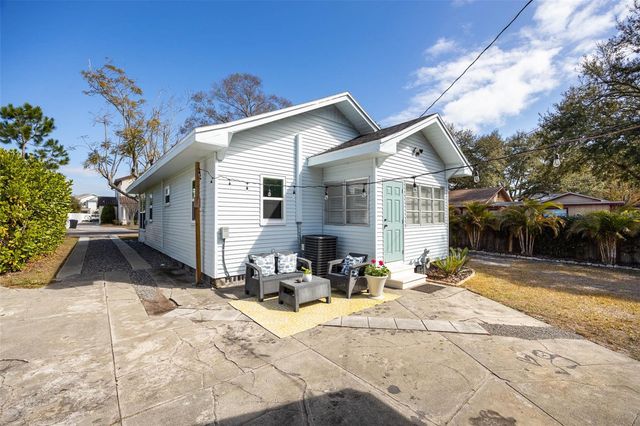 710 32ND AVENUE N, St Petersburg, FL 33704