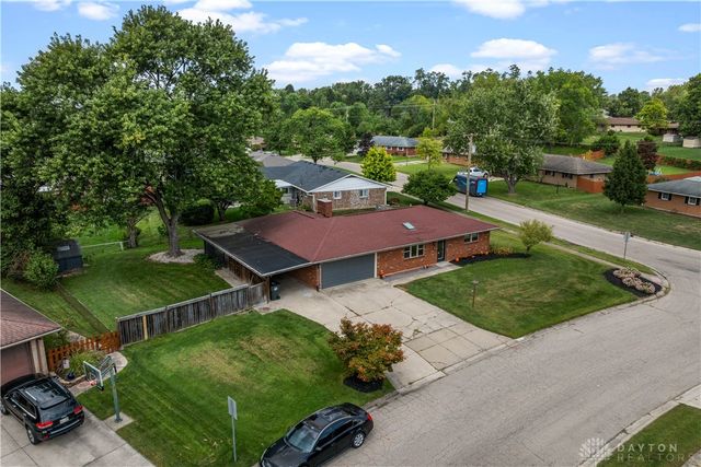 6125 Imperial Hills Drive, Butler Twp, OH 45414