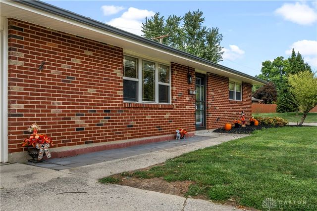 6125 Imperial Hills Drive, Butler Twp, OH 45414
