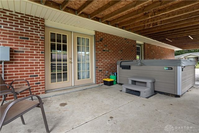 6125 Imperial Hills Drive, Butler Twp, OH 45414