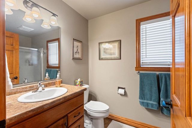 3816 SHORE CREST LANE, Green Bay, WI 54311