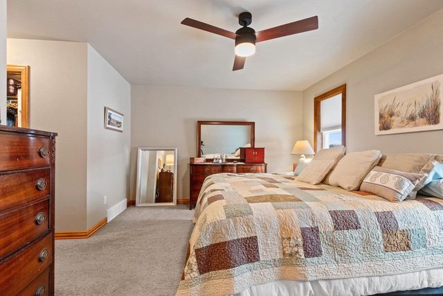 3816 SHORE CREST LANE, Green Bay, WI 54311