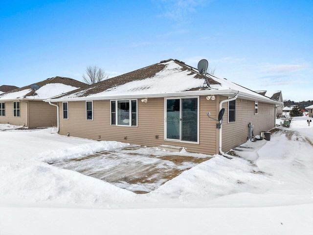 3816 SHORE CREST LANE, Green Bay, WI 54311