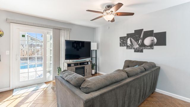 2312 Mills Ranch Way, Rancho Cordova, CA 95670