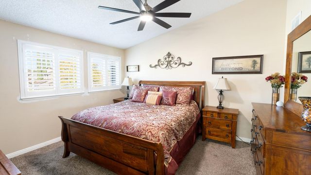 2312 Mills Ranch Way, Rancho Cordova, CA 95670