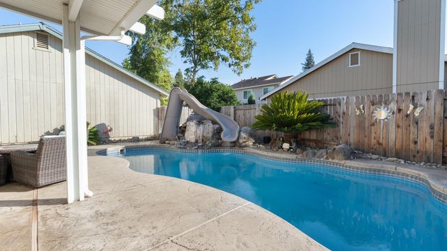 2312 Mills Ranch Way, Rancho Cordova, CA 95670