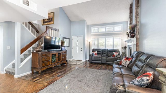 2312 Mills Ranch Way, Rancho Cordova, CA 95670