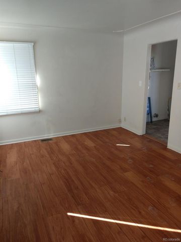 1273 Macon Street, Aurora, CO 80010