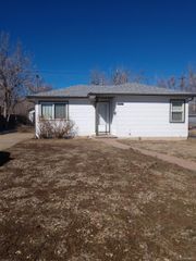 1273 Macon Street, Aurora, CO 80010