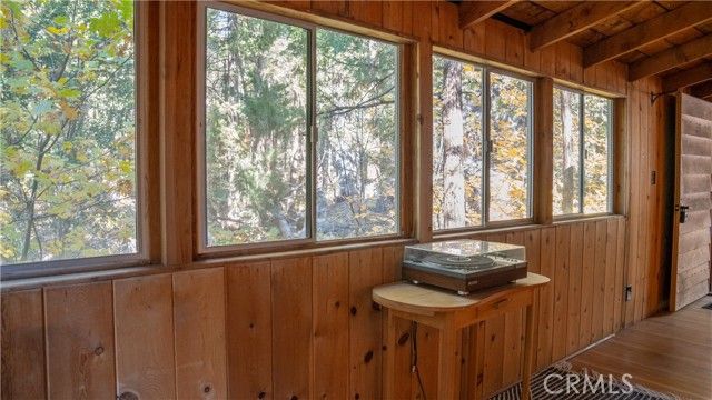 25201 Fern Valley Road, Idyllwild, CA 92549