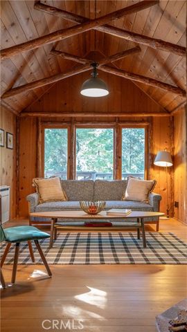 25201 Fern Valley Road, Idyllwild, CA 92549