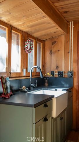 25201 Fern Valley Road, Idyllwild, CA 92549