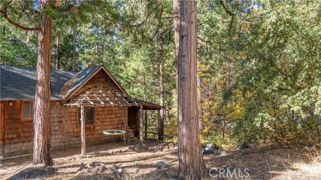 25201 Fern Valley Road, Idyllwild, CA 92549