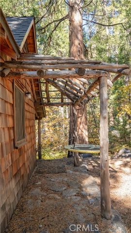 25201 Fern Valley Road, Idyllwild, CA 92549