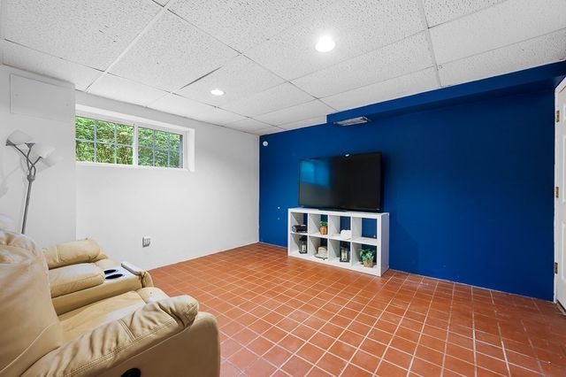 25 Voyagers Ln 25, Ashland, MA 01721