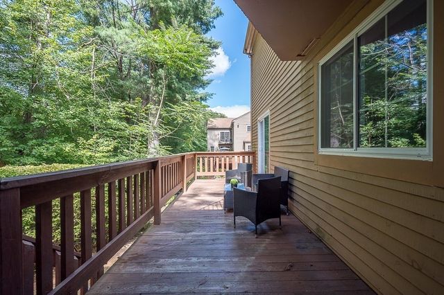 25 Voyagers Ln 25, Ashland, MA 01721