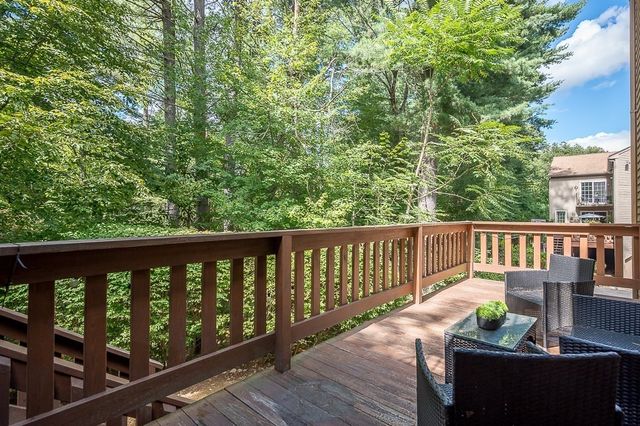 25 Voyagers Ln 25, Ashland, MA 01721
