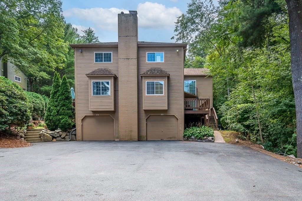 25 Voyagers Ln 25, Ashland, MA 01721