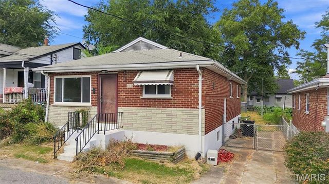 113 E Cartwright Avenue, Unincorporated, MO 63125
