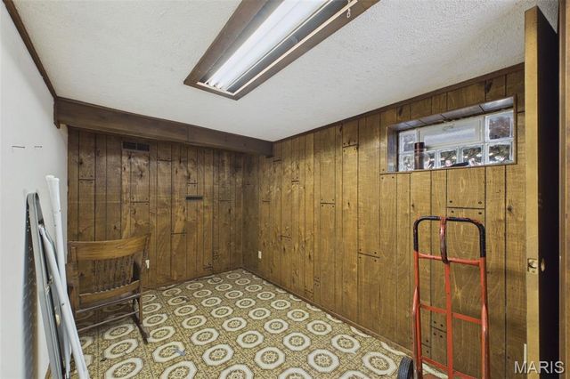 113 E Cartwright Avenue, Unincorporated, MO 63125
