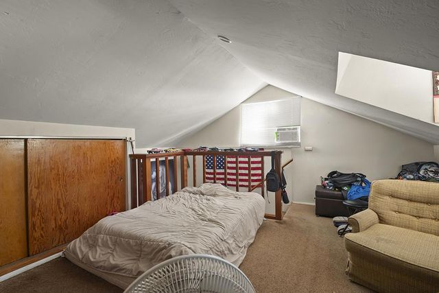 320330 Athol Avenue, Oakland, CA 94606