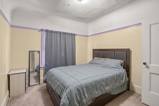 320330 Athol Avenue, Oakland, CA 94606