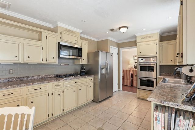 15122 Forest Lodge Drive, Houston, TX 77070