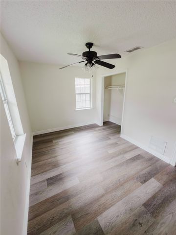 1528 Longview Street, Mesquite, TX 75149