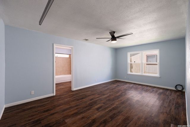 7631 Tarrasa, San Antonio, TX 78239