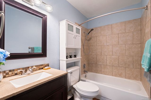 7631 Tarrasa, San Antonio, TX 78239